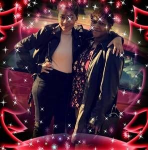 Meet your Posher, Sharon